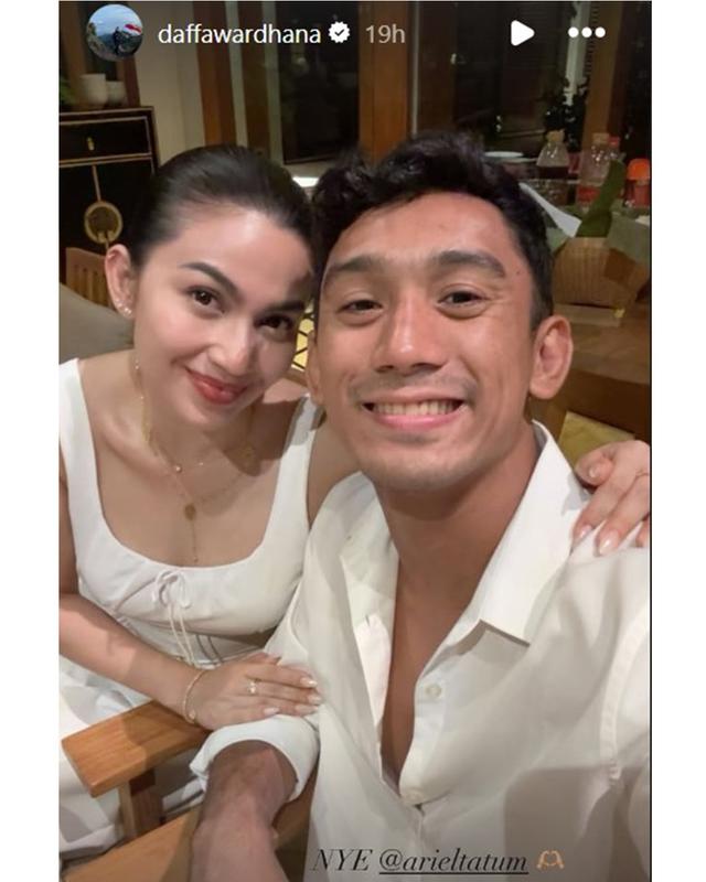 Penuh romansa! 6 Pasangan artis ini pamer momen mesra sambut Tahun Baru 2026