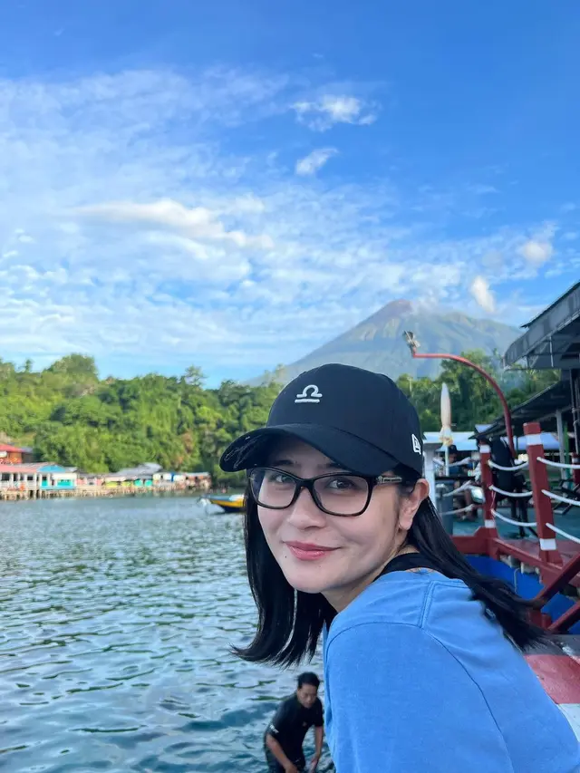 Prilly Latuconsina No Makeup