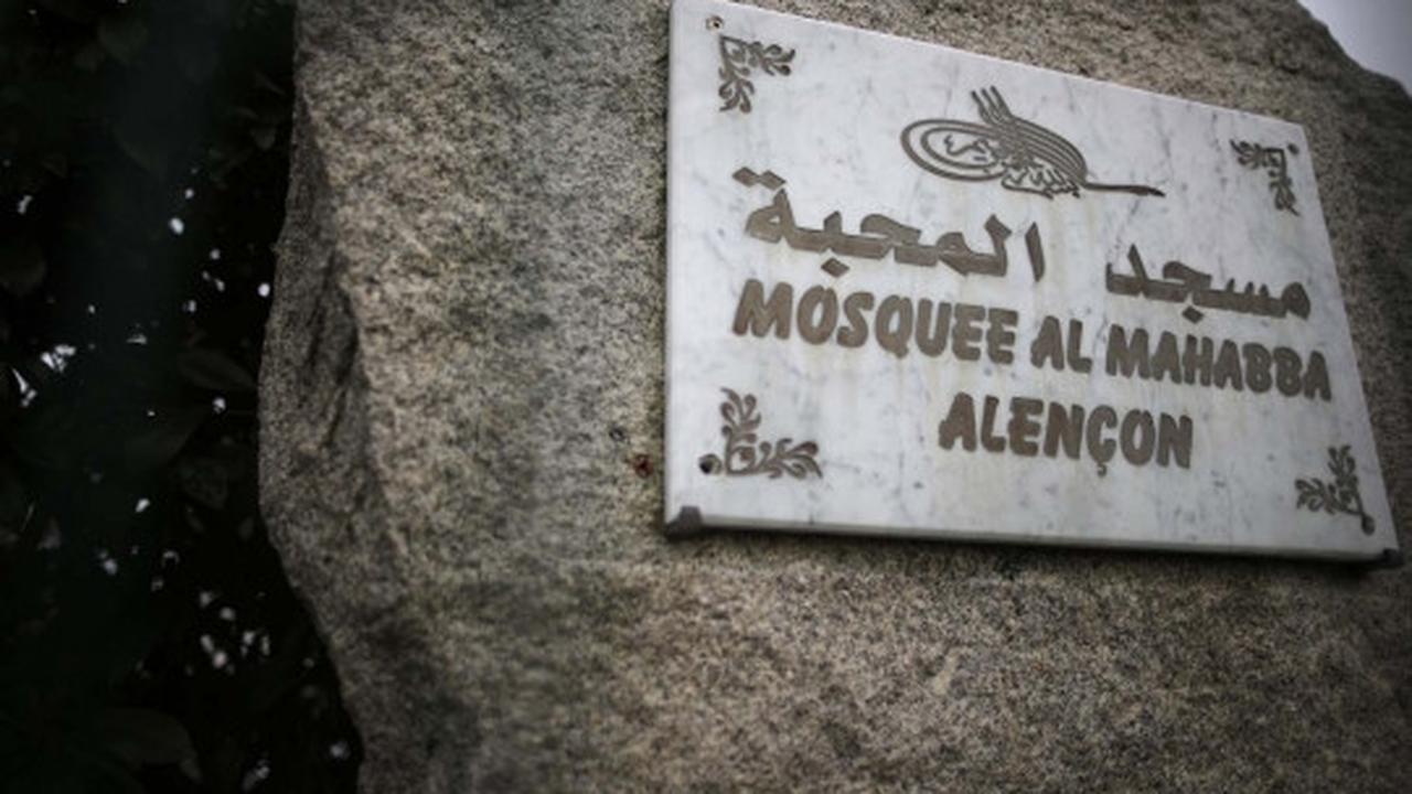 Masjid ini diduga tempat persembunyian dalang teror Paris