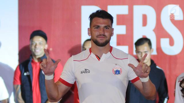 Persija Resmi Kenalkan Kaus Tim Untuk Musim 2018