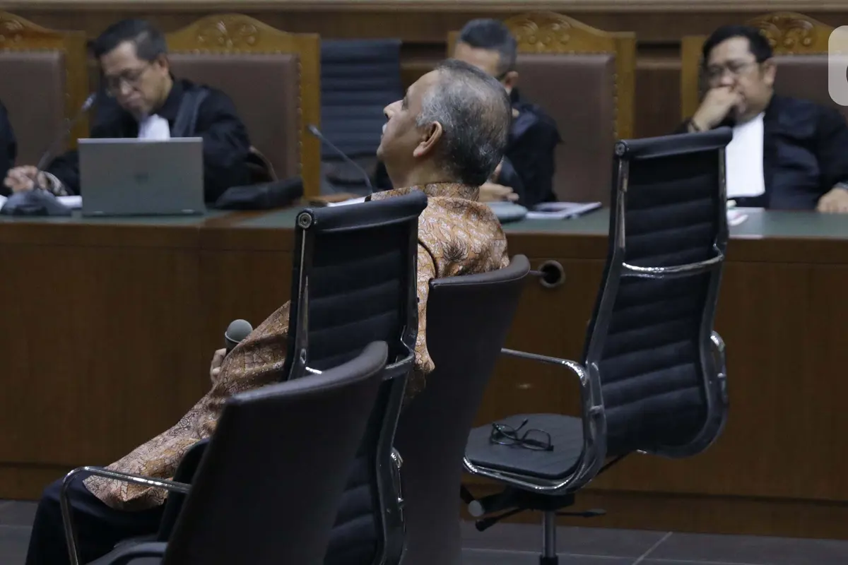 Dugaan Suap Proyek PLTU Riau-1, Mantan Dirut PLN Dituntut 5 Tahun Penjara