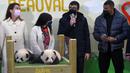 Mbappe mengaku sangat senang dan terhormat bisa menjadi bapak baptis Yuandudu dan Huanlili. Juara Piala Dunia 2018 itu menekankan pentingnya melindungi spesies panda yang terancam punah. (AFP/Guillaume Souvant)