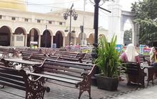 Dalem Kaum Bandung tempat nongkrong yang tergantung dengan cuaca