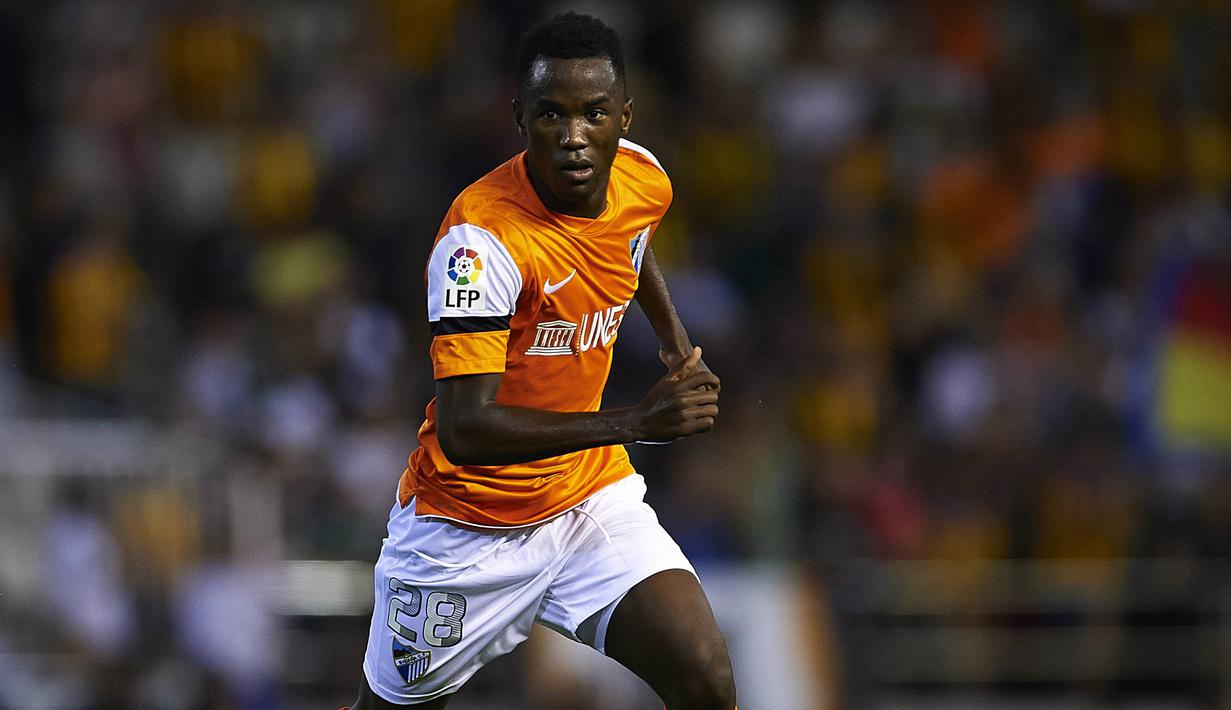 1. Fabrice Olinga – 16 tahun, 3 bulan, 6 hari: Málaga vs RC Celta (2012/13): Pemain asal Kamerun yang ketika itu berusia 16 tahun mencetak sejarah di pertandingan pembuka musim 2012/13 dengan mencetak satu-satunya gol dalam debutnya untuk klub Málaga dalam laga melawan RC Celta. (La Liga)