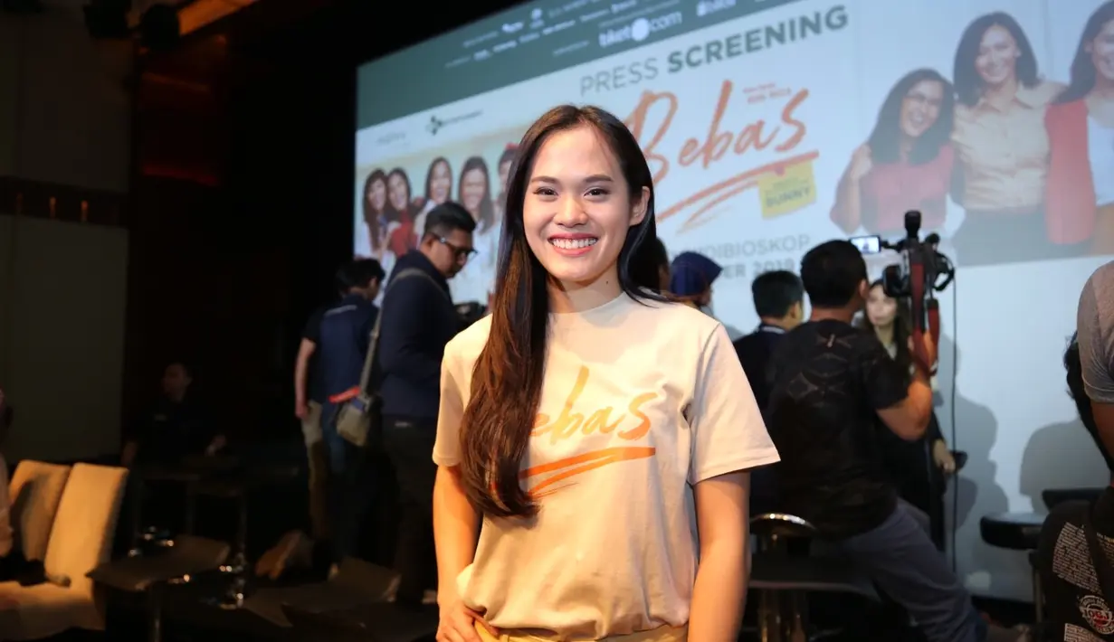 Sheryl Sheinafia saat di konfrensi pers screening Film Bebas di kawasan Senayan, Jakarta Pusat, Rabu (18/9/2019) (Daniel Kampua/Fimela.com)
