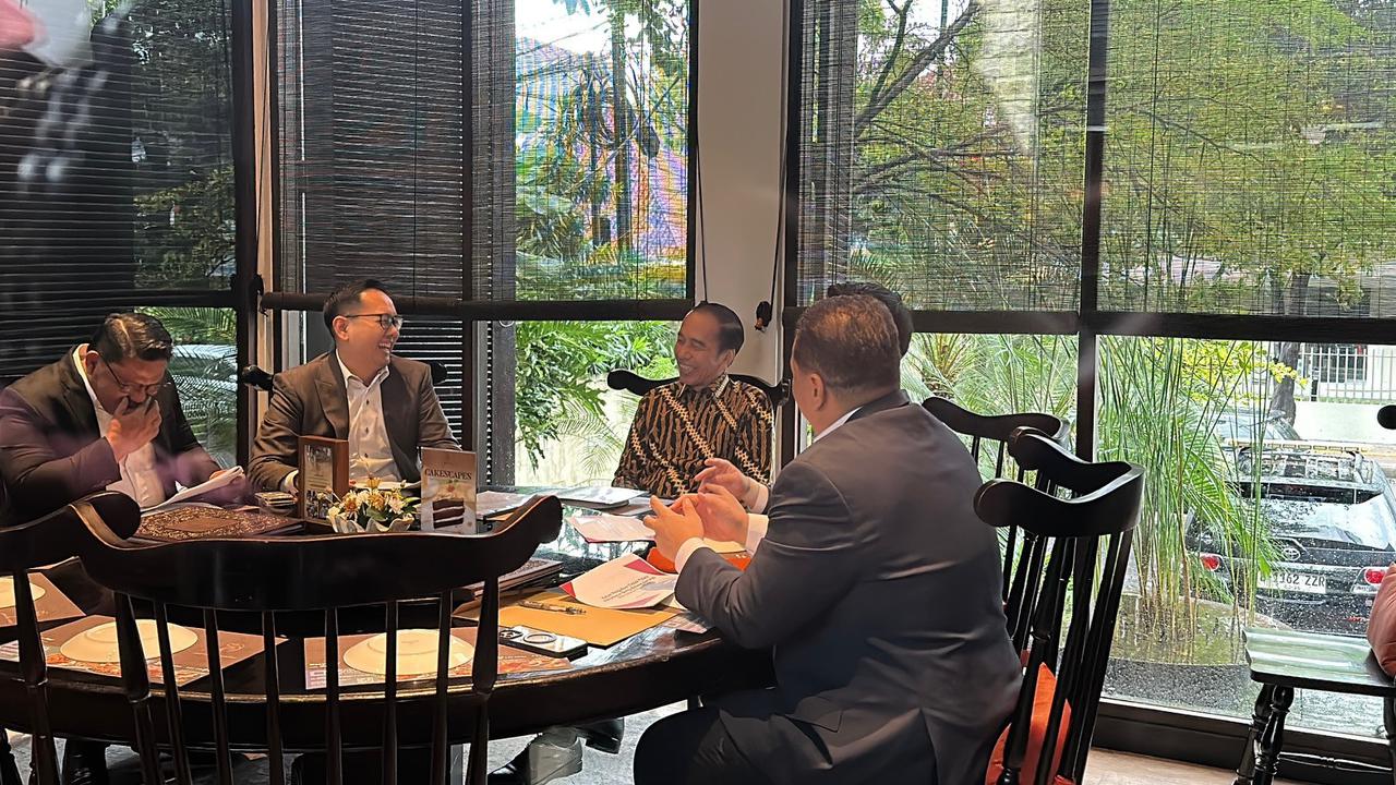 Jokowi Sempat Bertemu Tony Blair di Menteng, Apa yang Dibahas?
