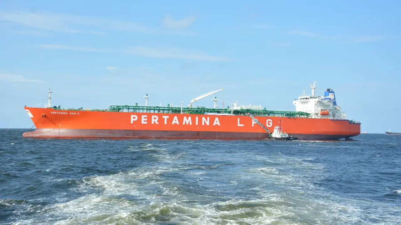 Kapal Pertamina Gas 2 (PG2) yang sukses mengantongi Sertifikat Kepatuhan (Certificate of Compliance/COC) dari United States Coast Guard (USCG) pada Agustus 2022