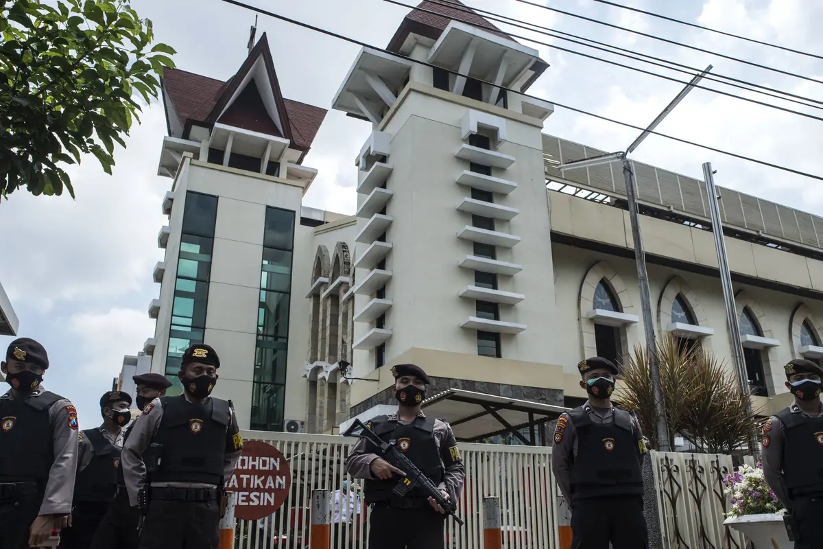 Jelang Perayaan Paskah, Penjagaan Gereja di Surabaya Diperketat