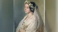 Ratu Victoria meminta Franz Xavier Winterhalter untuk melukiskan potret dirinya dengan mengenakan gaun pernikahan sebagai hadiah untuk suaminya, Pangeran Albert. (Public Domain)