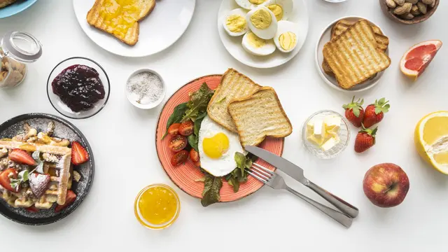 4. Sarapan Bernutrisi [Dok/freepik.com]