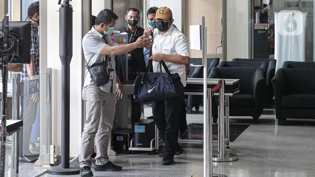 Wakil Ketua DPRD Jatim tersangkat OTT tiba di KPK