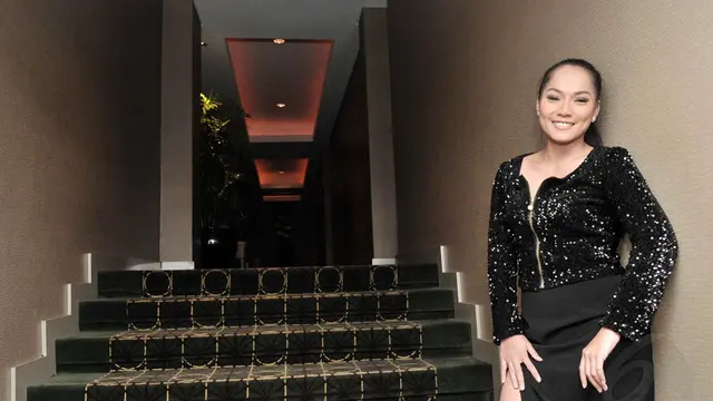 Jenny Cortez Stop Main Film Horor Seksi