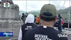 Simak Fokus Pagi (10/07) dengan beberapa berita pilihan sebagai berikut, Banjir, Akses Jalan Utama Lumpuh, Nenek Hilang Tertimbun Longsor, Tertimpa Truk, Pedagang Durian Tewas, Kericuhan antar Peserta Karnaval, Terjangan Gelombang Air Laut Pasang.