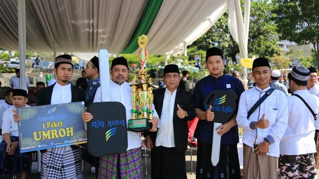 bank bjb Bagikan Hadiah Paket Umroh Hingga Mobil di Peringatan Hari Santri Nasional 2019