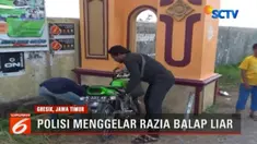 Dianggap meresahkan dan mengancam nyawa pengguna jalan, sejumlah remaja yang hendak menggelar balap liar ditangkap aparat Polsek Cerme, Gresik, Jawa Timur. Dalam razia balap liar itu, sejumlah remaja sempat berusaha kabur.