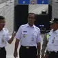 Gubernur DKI Jakarta Anies Baswedan bersama Wali Kota Jakarta Selatan Tri Kurniadi dan Kepala Dinas Bina Marga DKI Jakarta Yusmada Faizal meninjau lokasi saat peresmian Lintas Bawah Kartini, Jakarta Selatan, Rabu (28/2). (Liputan6.com/Arya Manggala)