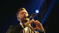 Calum Scott Prambanan Jazz Festival 2019 di Candi Prambanan Yogyakarta. (Bambang E Ros/Fimela.com)