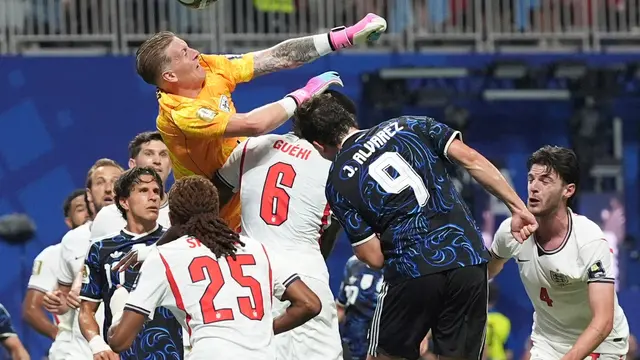 Kiper Inggris Jordan Pickford