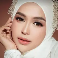 Melihat pesona Ria Ricis dalam foto terbaru yang manglingi (@riaricis1795)