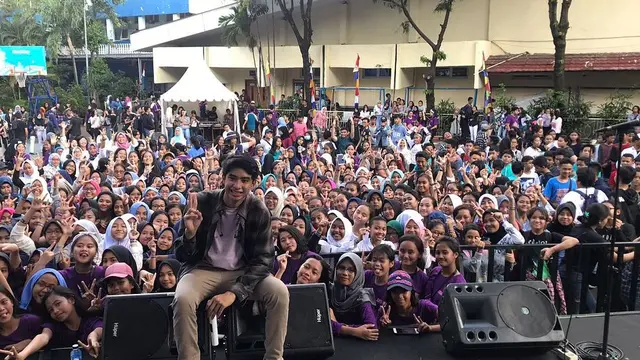 Kini Penuh dengan Kontroversi, Ini 6 Potret Devano Danendra di Awal Karier