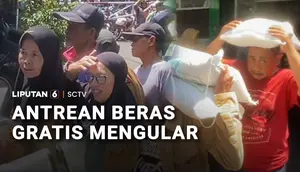 Antrean Beras Gratis Mengular