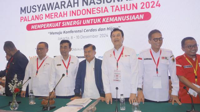 Sidang Pleno Kedua Musyawarah Nasional (Munas) ke-22 Palang Merah Indonesia (PMI) tahun 2024, Minggu malam (8/12/2024).