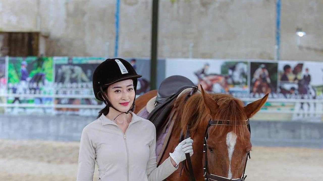 Dibesarkan Sandy Harun