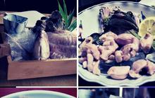 Kuliner Ekstrem, 5 Olahan Seafood yang Disajikan Masih Bergerak-Gerak