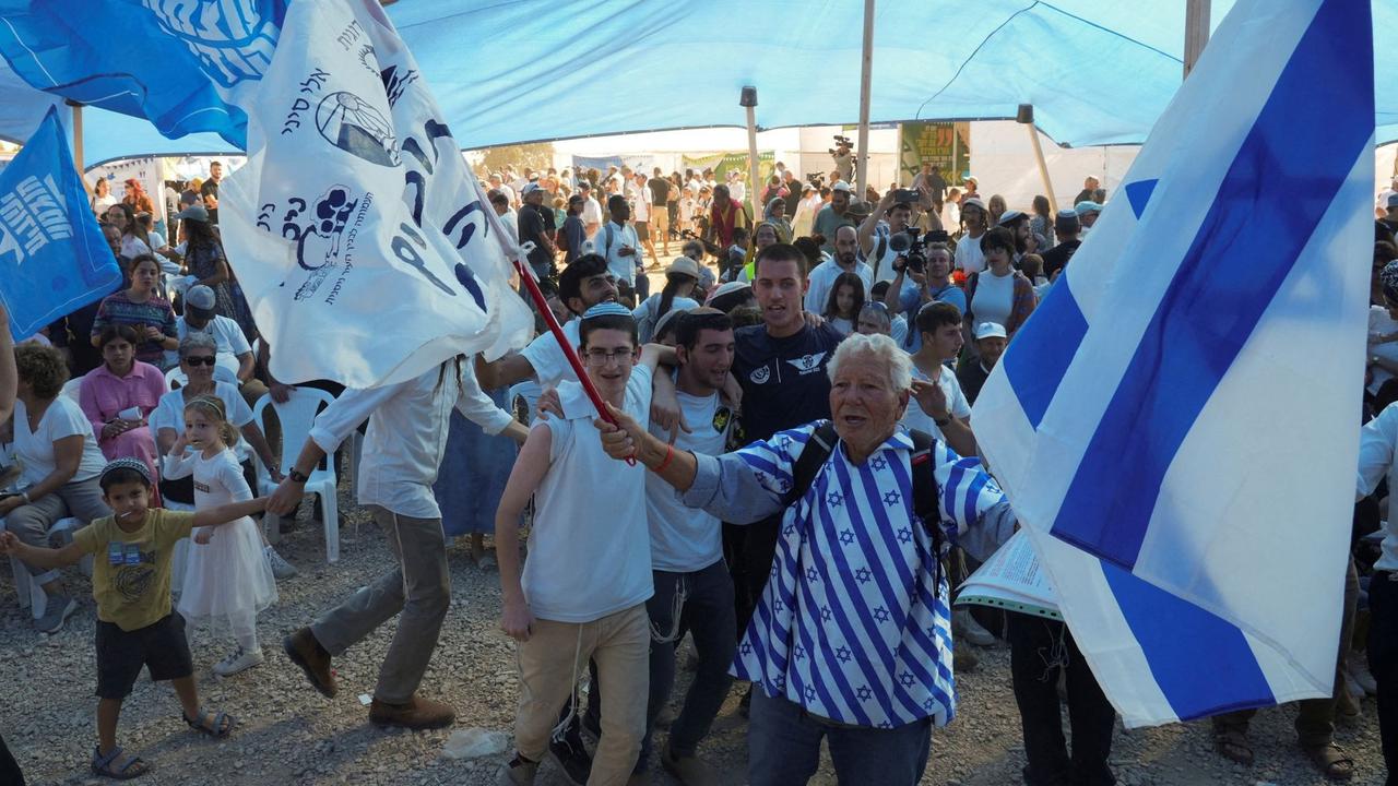 Tidak Heran Lagi, Masyarakat Israel Sejak Kecil Didoktrin Merendahkan Orang Palestina dan Genosida Itu Normal