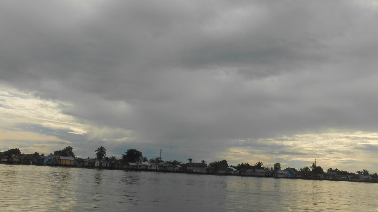 Gerhana matahari di Pontianak