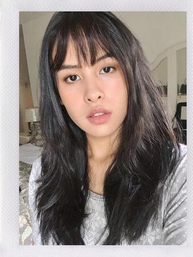 Si Cerdas Juga Punya Kekasih Intip Jejak Asmara Maudy Ayunda News Entertainment Fimela Com