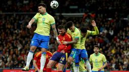 La Furia Roja unggul lebih dulu lewat gol penalti Rodri pada menit ke-12. (Pierre-Philippe MARCOU/AFP)