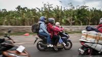 Sejumlah pemudik arus balik sepeda motor melintas di Jalan Pantura, Kabupaten Subang, Jawa Barat, Rabu 25 Maret 2026. (Antara)