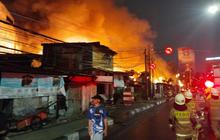 Kebakaran Hanguskan 18 Rumah di Kebayoran Lama, 150 Warga Terdampak