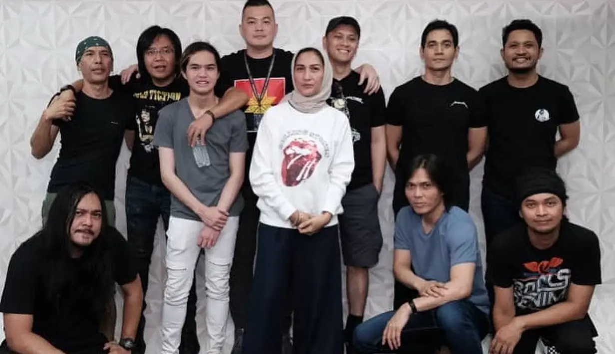 Dul Jaelani konser Dewa 19 di Malaysia