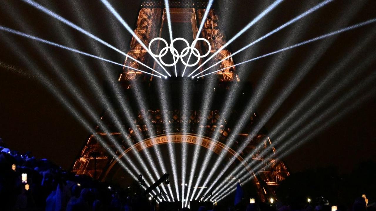 Olimpiade 2024 di Perancis telah berakhir pada 11 Agustus 2024. Perhelatan olahraga terbesar dunia itu menyita banyak perhatian dunia, bahkan sejak pertama kali dimulai.