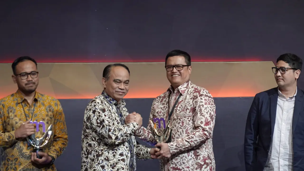 PT Permodalan Nasional Madani (PNM) meraih dua penghargaan bergengsi pada ajang Merdeka Awards 2024. (Liputan6.com/ ist)