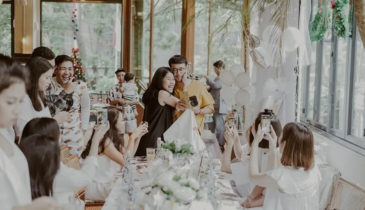 Tarra Budiman dan Gya