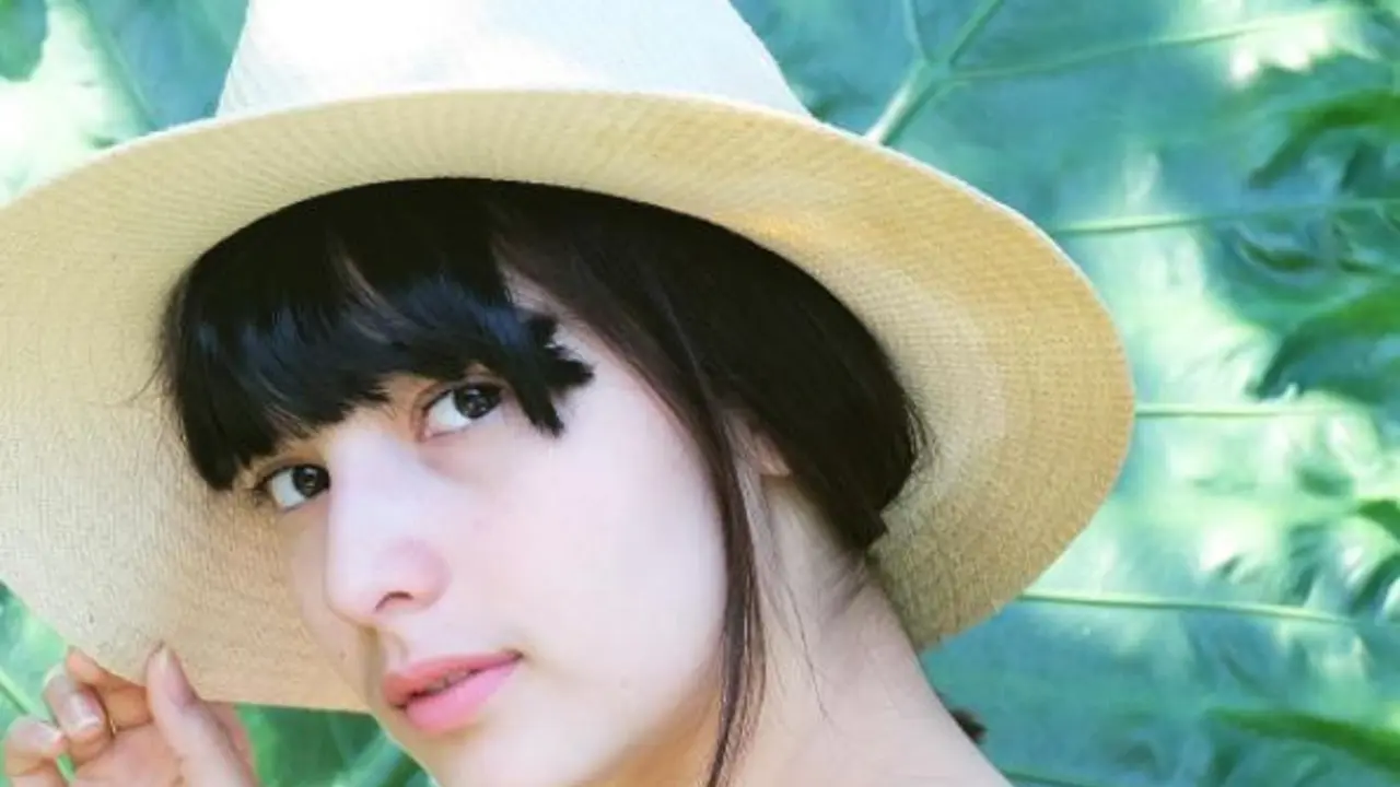 [Bintang] Chelsea Islan
