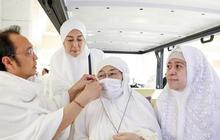 Momen Megawati Umrah Bareng Keluarga, Bantu Prananda saat Proses Tahalul
