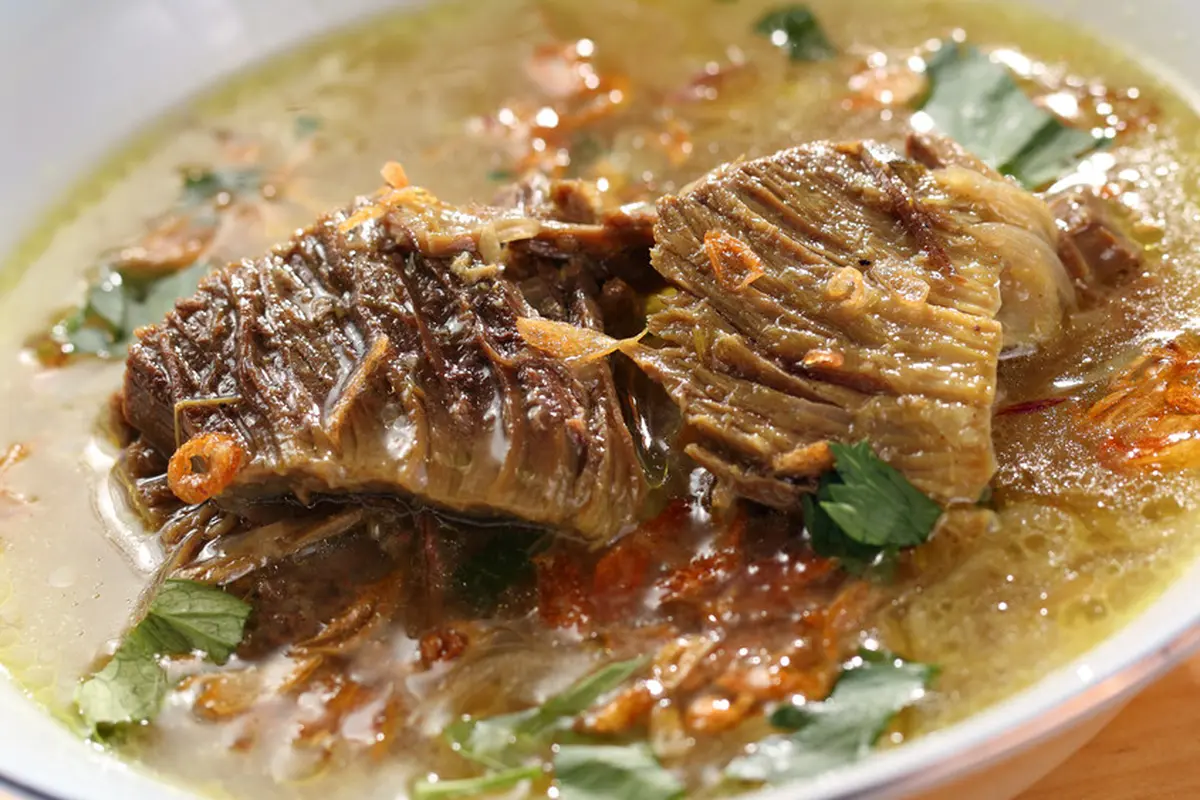 soto daging sop kuah bening