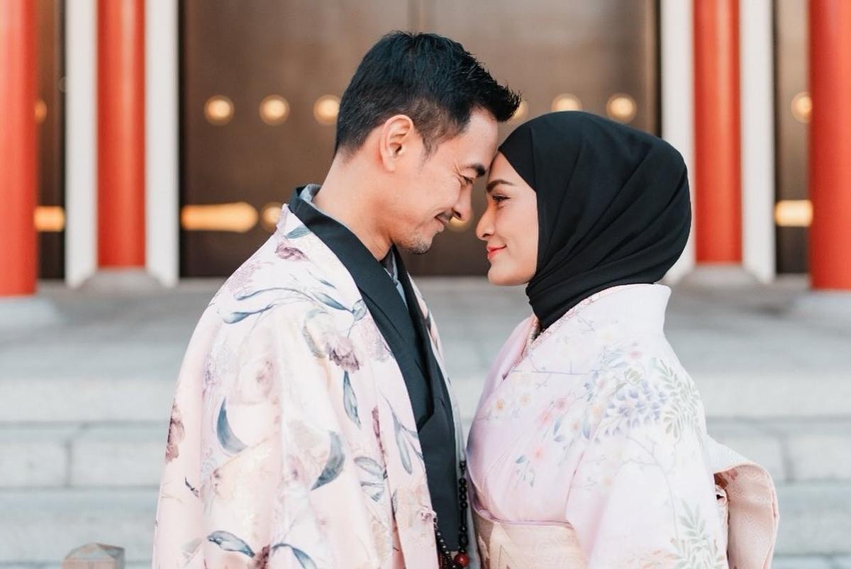 Potret Putri Zulhas dan Zumi Zola Liburan di Jepang, Ungkap Kata Cinta