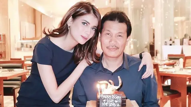 Lepas Sang Putri Menikah, Ini 6 Potret Kedekatan Sabrina Chairunnisa dan Sang Ayah