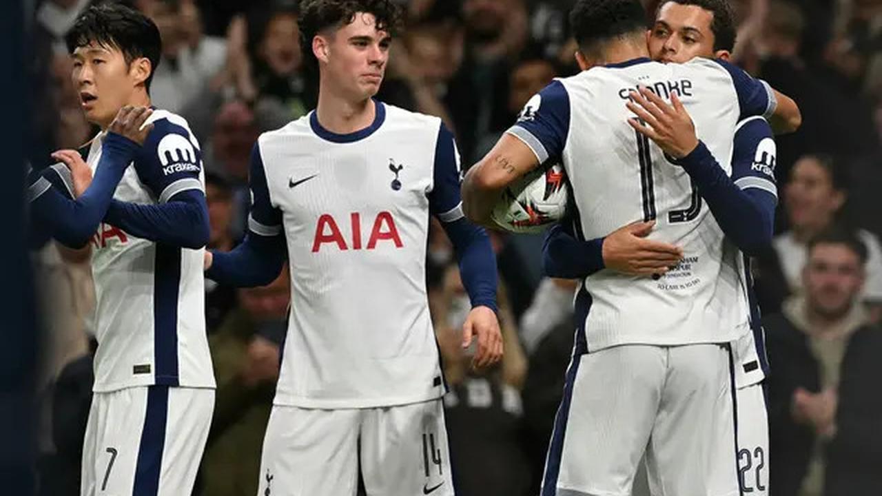 Tradisi Tottenham Bikin MU Harus Ganti Celana di Final Liga Europa