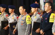 DPR Ingatkan Polri Harus Tolak Perintah Pasang Baliho Capres-Cawapres: Masyarakat Tahu!