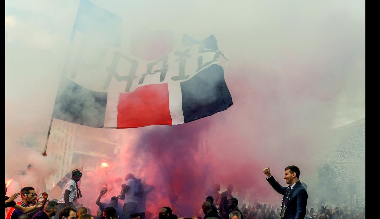 Lionel Messi resmi meninggalkan Barcelona dan bergabung dengan Paris Saint-Germain dengan durasi kontrak dua tahun dengan opsi perpanjangan satu tahun. (AFP/Bertrand Guay)