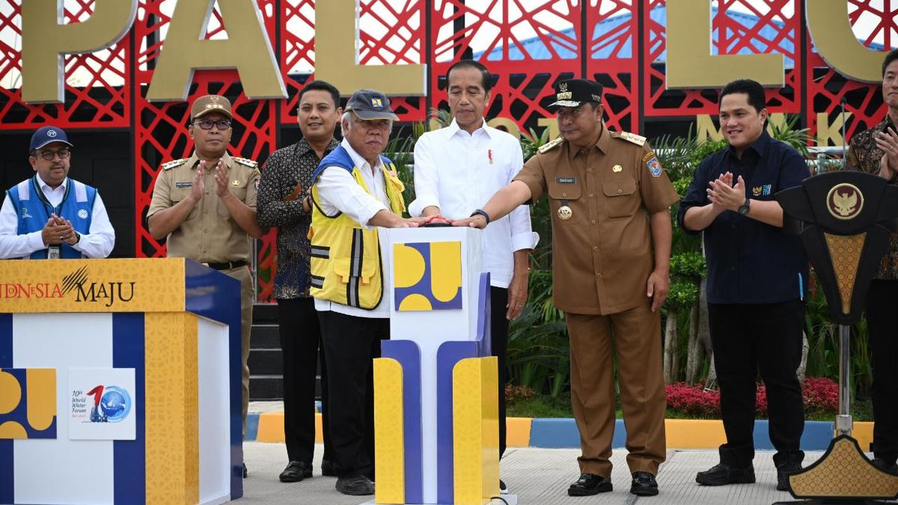 Jokowi berharap, dengan beroperasinya SPAL-DT maka kesadaran masyarakat terhadap masalah pencemaran lingkungan di Kota Makassar bisa semakin meningkat.&nbsp;<br>