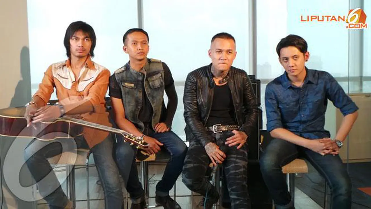 Band 18+