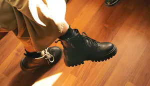 Tren Sneakers Terkini, Tetap Nyaman Berlari Tanpa Mengorbankan Gaya