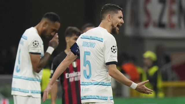 Foto: Siap-siap, 7 Gelandang Top Liga Inggris Ini Bakal Jadi Rebutan Musim Depan Karena Berstatus Bebas Transfer